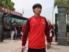 今晨体能课后,利物浦完成体检备战中超,目标明确,控场能力受关注 今晨体能课后,利物浦完成体检备战中超,目标明确,控场能力受关注